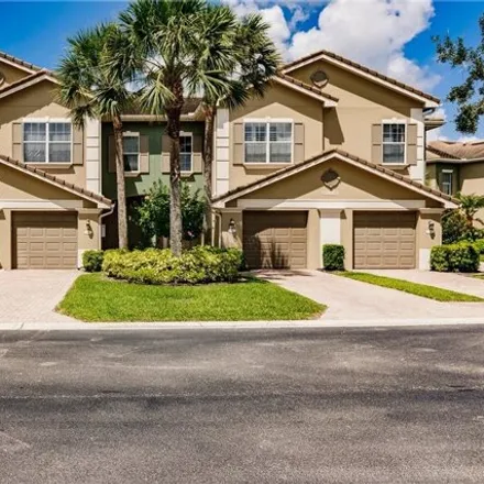 Buy this 3 bed condo on 3231 Cottonwood Bend in Lee County, FL 33905
