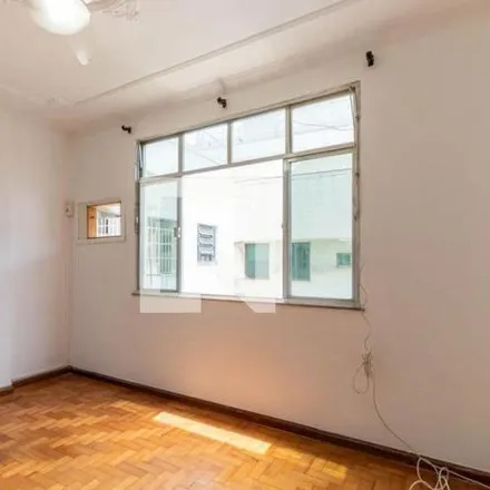 Buy this 1 bed apartment on Rosilene Teixeira Beauty Clinique in Rua Doutor Nilo Peçanha 80, Ingá