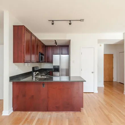 Rent this 2 bed apartment on 2158 West Grand Avenue in Chicago, IL 60622