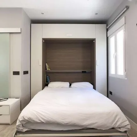 Rent this 1 bed apartment on Madrid in Calle de Jorge Juan, 46