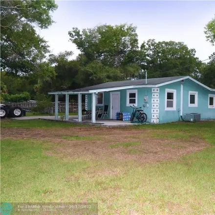 Buy this 2 bed house on 269 Northwest 36th Street in Whispering Pines, Okeechobee County