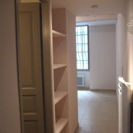 Rent this 1 bed apartment on 15 Place de l'Horloge in 84000 Avignon, France