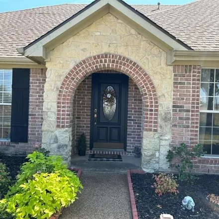 Buy this 5 bed house on Tannerson Elementary School in Chuckwagon Drive, Rockwall