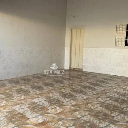 Buy this 3 bed house on Rua das Camomilas in Cidade Jardim, Uberlândia - MG