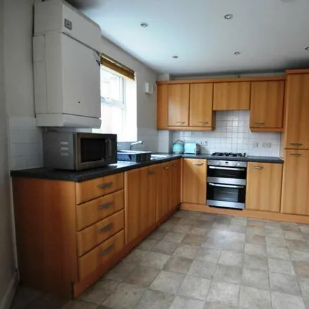 Image 4 - New Barns Avenue, Manchester, United Kingdom - Apartment for rent