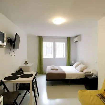 Rent this 1 bed apartment on Calle de Jesús y María in 36, 28012 Madrid