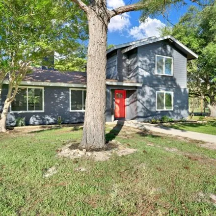 Image 2 - 211 Twin Oak Drive, Wilson County, TX 78121, USA - House for sale