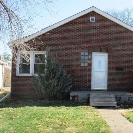 Image 2 - 1831 40th Street, Rock Island, IL 61201, USA - House for rent