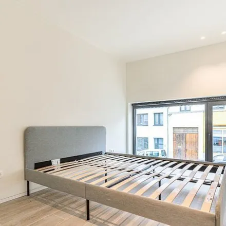 Rent this 3 bed apartment on Ganzemeerstraat 26 in 9150 Kruibeke, Belgium