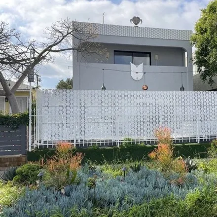 Buy this 7 bed house on 2488 Abbot Kinney Boulevard in Los Angeles, CA 90291