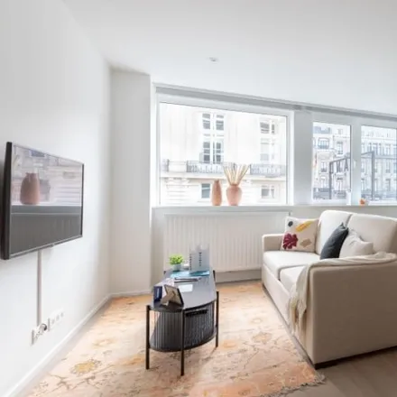 Rent this 1 bed apartment on Place des Castors - Castorplein in 1000 Brussels, Belgium