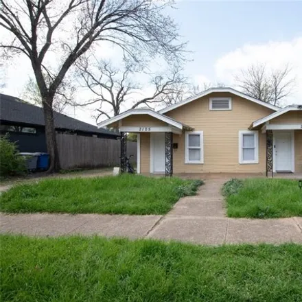 Buy this 2 bed house on 2107 Madera St in Dallas, Texas