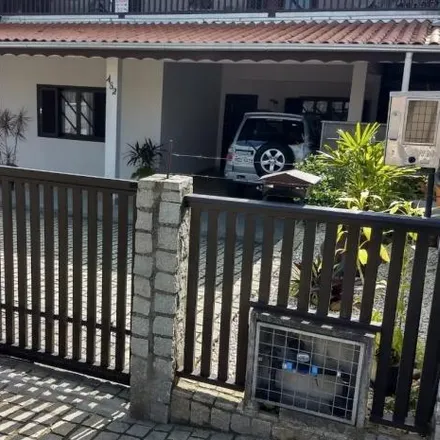 Buy this 5 bed house on Rua Florianópolis in Centro, Penha - SC