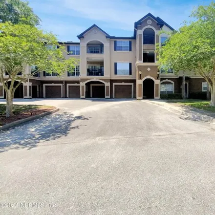 Buy this 2 bed condo on Castlemain Circle South in Jacksonville, FL 32255