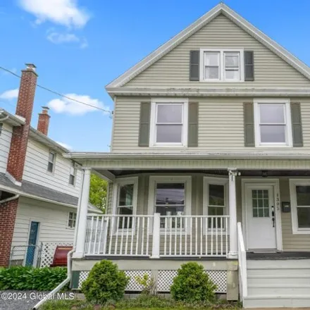 Buy this 5 bed house on 1309 Belmont Avenue in City of Schenectady, NY 12308