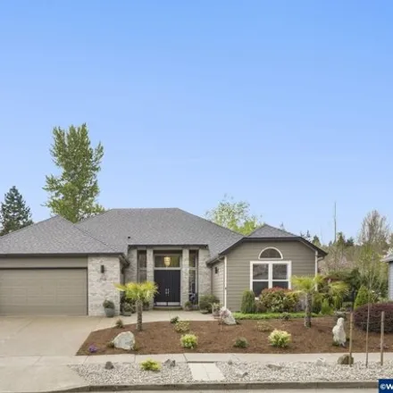 Buy this 3 bed house on 1958 Ptarmigan Street Northwest in Salem, OR 97304