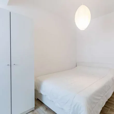 Rent this 3 bed apartment on Carrer de Salvador Pau in 36, 46021 Valencia