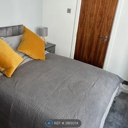 Image 2 - 34-39 Boar Lane, Leeds, LS1 5HL, United Kingdom - Apartment for rent