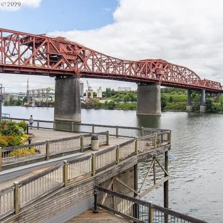 Buy this 1 bed condo on Willamette Greenway Trail in Portland, OR 97208