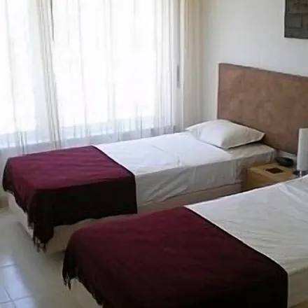 Rent this 2 bed apartment on Armação de Pera in Via Dorsal Armação de Pêra, 8365-108 Armação de Pêra