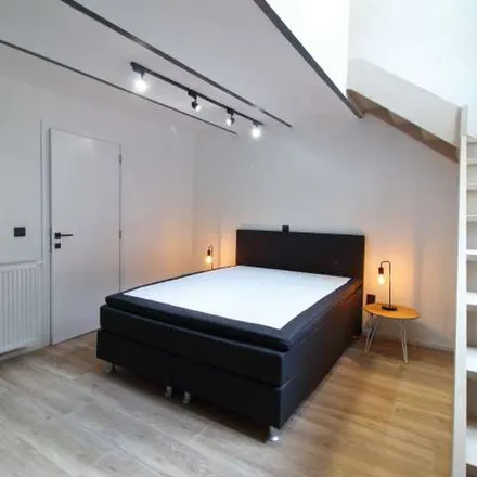 Rent this 1 bed apartment on Rue des Ménapiens - Menapiërsstraat 46 in 1040 Etterbeek, Belgium