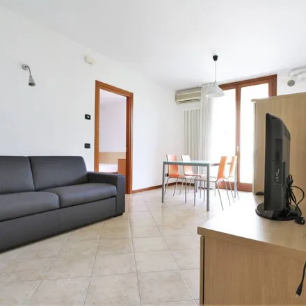 Rent this 2 bed apartment on Via Solferino 13 in 36100 Vicenza VI, Italy