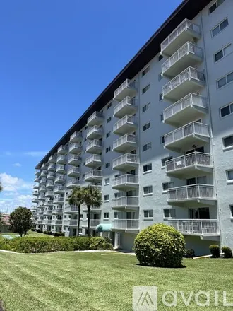 Image 1 - 100 Silver Beach Ave, Unit 722 - Condo for rent