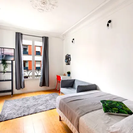Rent this 1 bed apartment on 48 Rue Victor Hugo in 94200 Ivry-sur-Seine, France