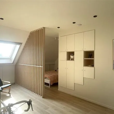 Rent this 4 bed apartment on Moerenloopstraat 35 in 2220 Heist-op-den-Berg, Belgium