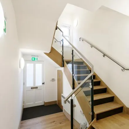 Rent this 2 bed apartment on 22 Elsie Road in London, SE22 8PW