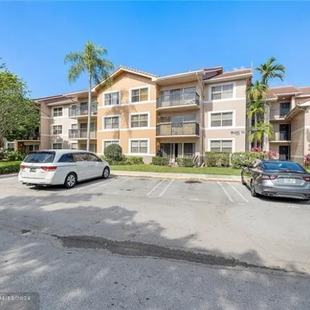 Buy this 3 bed condo on 8851 Alpinia Drive in Coral Springs, FL 33067