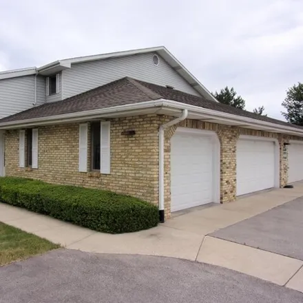 Rent this 2 bed house on 1449 Pheasant Run Drive in Mount Pleasant, WI 53406