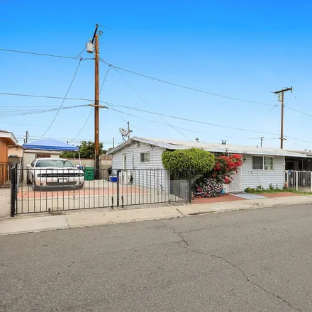 Buy this studio townhouse on 4943 Southall Lane in Bell, CA 90201
