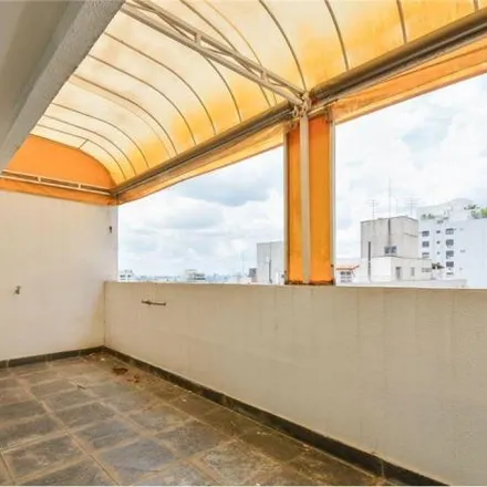 Buy this 4 bed apartment on Escola UNS de Inglês in Alameda Sarutaiá, Jardim Paulista