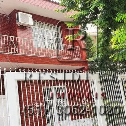 Buy this 3 bed house on Winner Fight & Fitness in Rua Miguel Tostes 655, Rio Branco