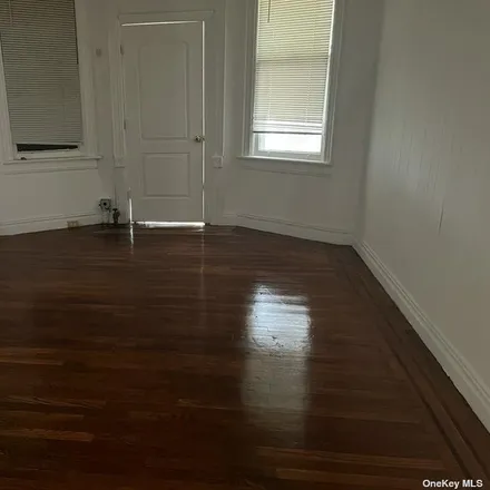 Image 5 - 97-19 Lefferts Boulevard, New York, NY 11419, USA - Apartment for rent