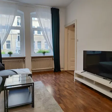 Rent this 2 bed apartment on Madamenweg 139 in 38118 Brunswick, Germany