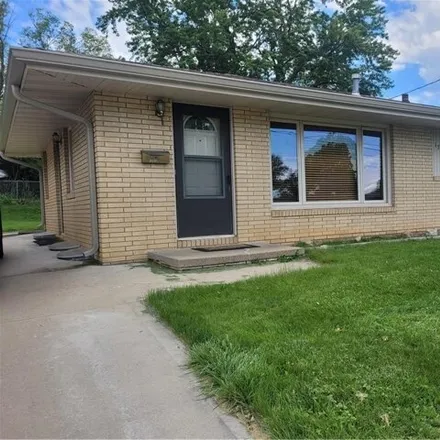 Buy this 3 bed house on 1797 Hillside Street in West Des Moines, IA 50265