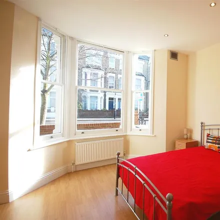 Image 3 - 148 Portnall Road, Kensal Town, London, W9 3BA, United Kingdom - Apartment for rent