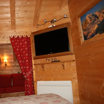 Rent this 3 bed house on 74310 Les Houches