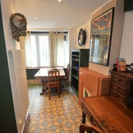 Rent this 1 bed apartment on Place des Acacias - Acaciasplein 17 in 1040 Etterbeek, Belgium