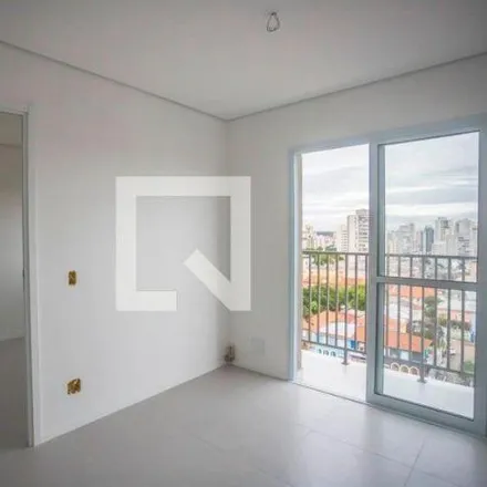 Buy this 2 bed apartment on Rua Ararê 200 in Chácara Inglesa, São Paulo - SP