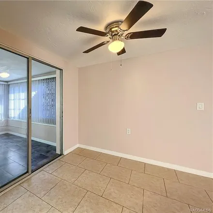 Image 8 - Beverly Hills Boulevard, Beverly Hills, Citrus County, FL 34465, USA - House for sale