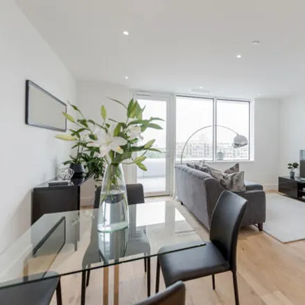 Buy this 1 bed apartment on Lombard Wharf in 12 Lombard Road, London