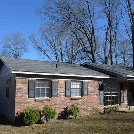 Rent this 3 bed house on 10301 Tela Drive in Skylark, Little Rock