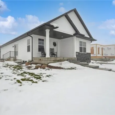 Buy this 4 bed house on Burns Drive in Marion, IA 52302