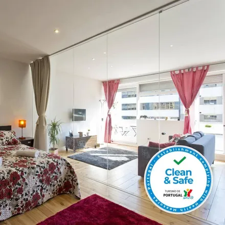 Rent this 1 bed apartment on Mini-Mix Porto in Rua de Gonçalo Cristóvão 292, 4000-266 Porto