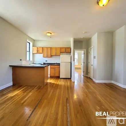 Image 3 - 719 W Barry Ave, Unit 1A - Apartment for rent