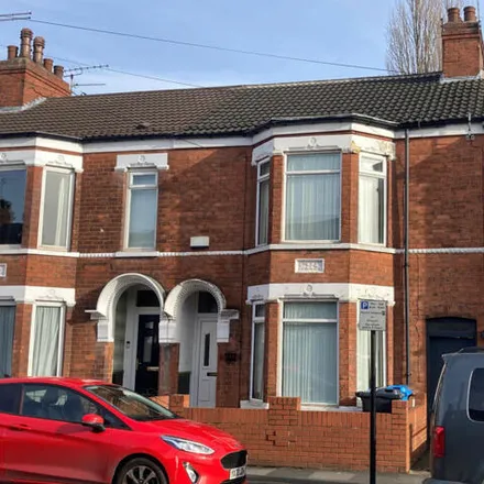 Buy this 3 bed townhouse on Chanterlands Avenue Tennyson Avenue in Chanterlands Avenue, Hull