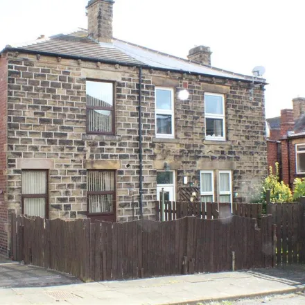 Rent this 1 bed house on unnamed road in Batley, WF17 8BH